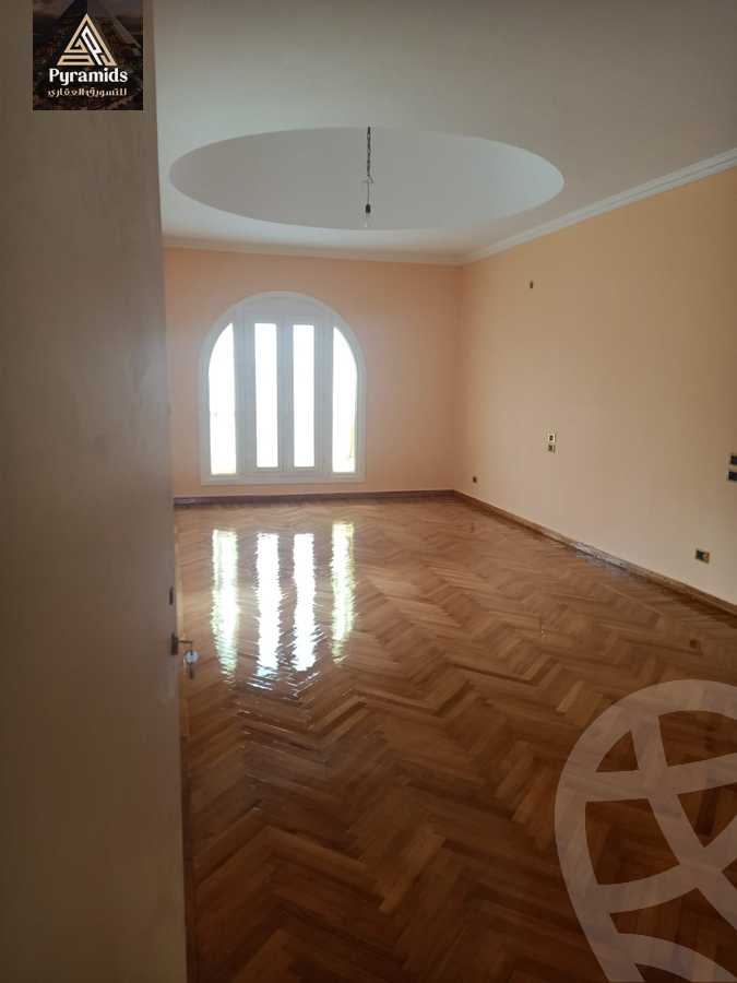 https://aqarmap.com.eg/en/listing/4863409-for-rent-cairo-6th-of-october-compounds-mena-garden-city