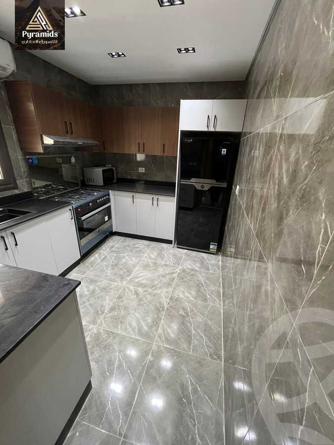 https://aqarmap.com.eg/ar/listing/5471002-for-rent-cairo-el-sheikh-zayed-city-compounds-the-courtyard-mall-dorra