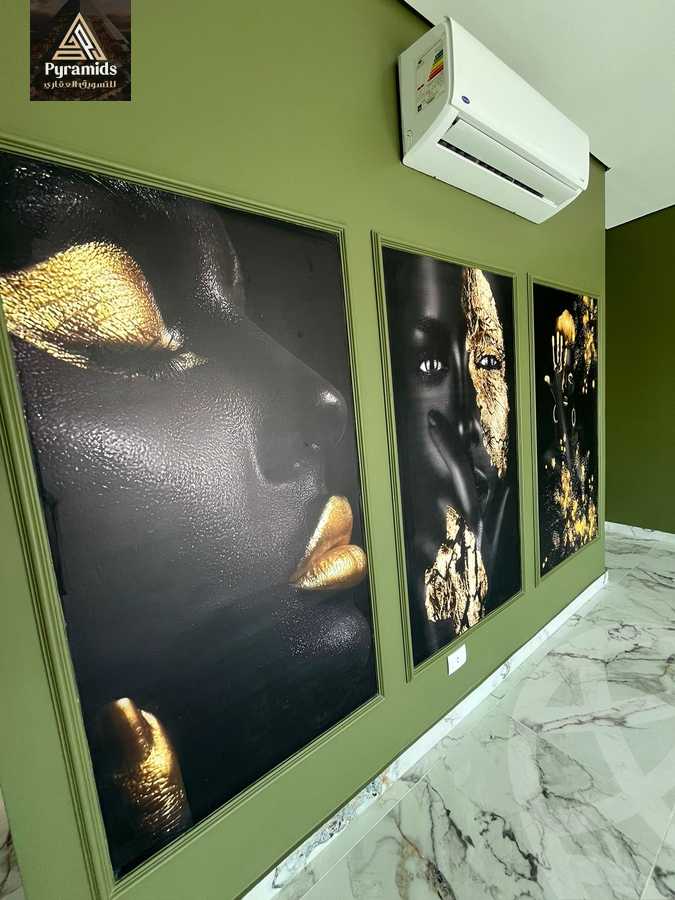 https://aqarmap.com.eg/ar/listing/5471002-for-rent-cairo-el-sheikh-zayed-city-compounds-the-courtyard-mall-dorra