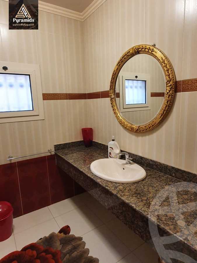 https://aqarmap.com.eg/en/listing/4899600-for-rent-cairo-el-sheikh-zayed-city-compounds-royal-city