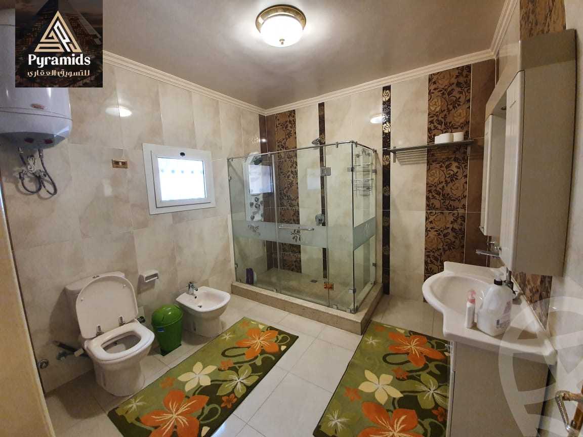 https://aqarmap.com.eg/en/listing/4899600-for-rent-cairo-el-sheikh-zayed-city-compounds-royal-city