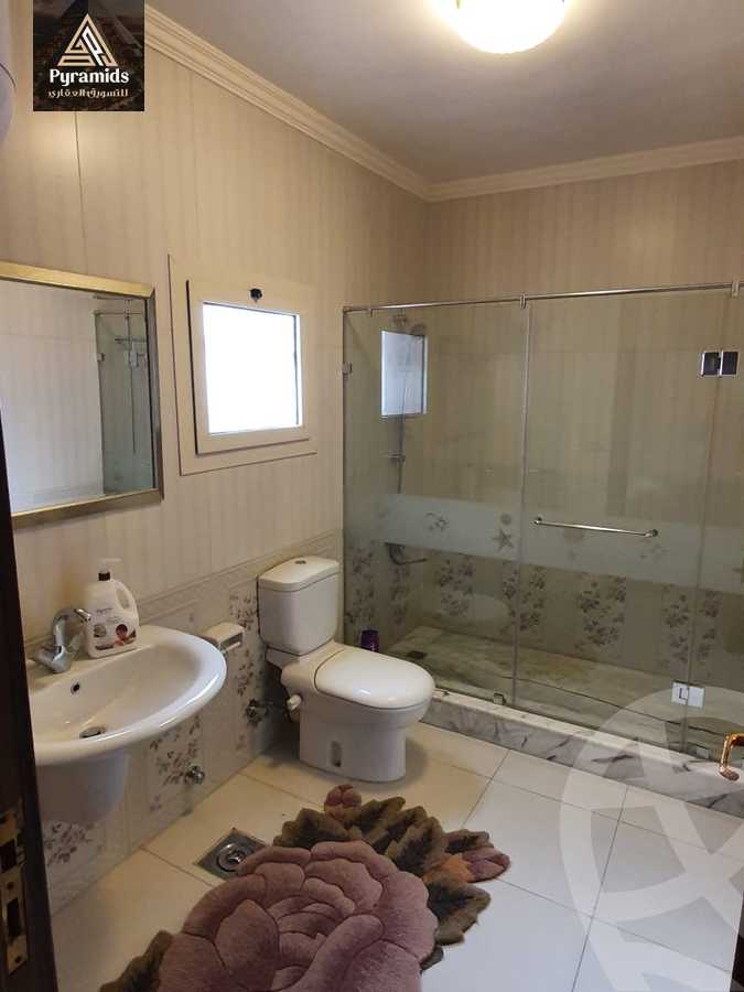 https://aqarmap.com.eg/en/listing/4899600-for-rent-cairo-el-sheikh-zayed-city-compounds-royal-city
