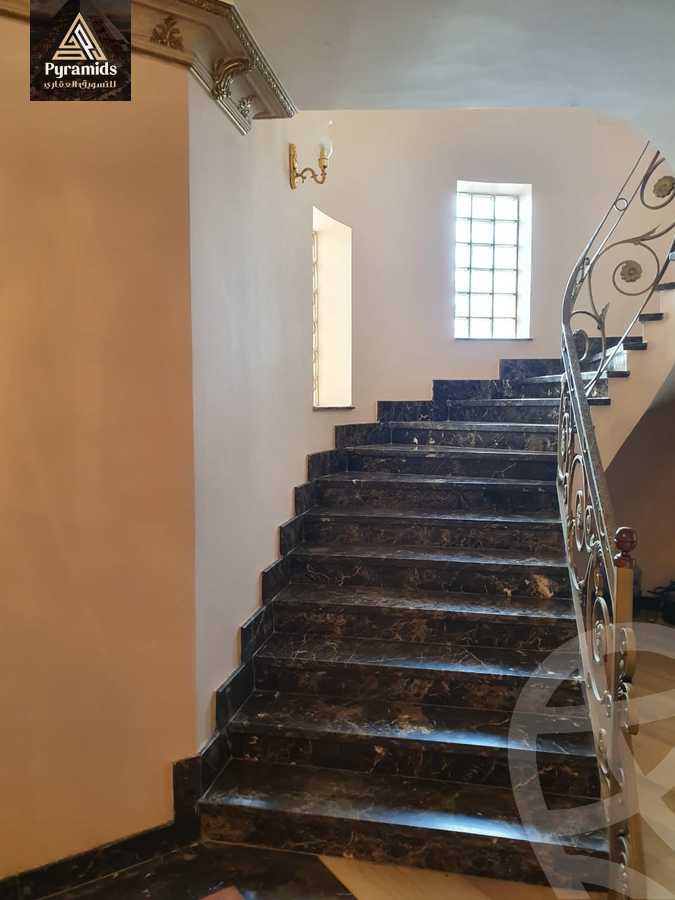 https://aqarmap.com.eg/en/listing/4899600-for-rent-cairo-el-sheikh-zayed-city-compounds-royal-city