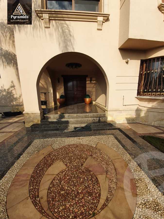 https://aqarmap.com.eg/en/listing/4899600-for-rent-cairo-el-sheikh-zayed-city-compounds-royal-city