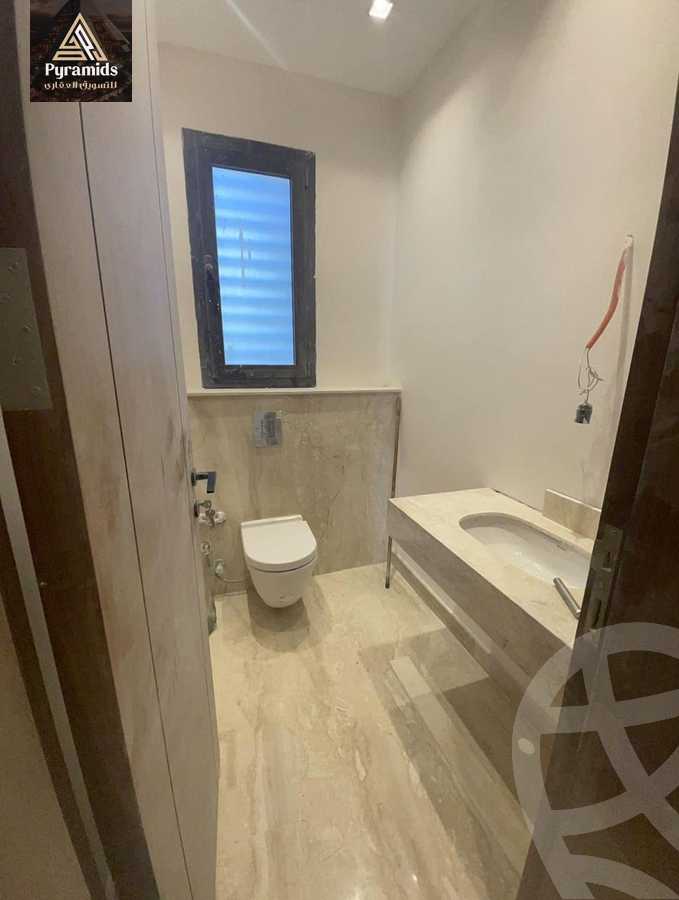 https://aqarmap.com.eg/en/listing/4930453-for-rent-cairo-el-sheikh-zayed-city-compounds-the-courtyard