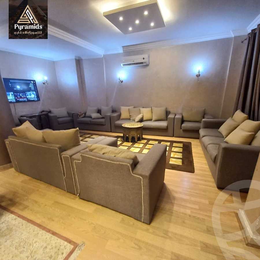 https://aqarmap.com.eg/en/listing/4945963-for-rent-cairo-el-sheikh-zayed-city-compounds-royal-city