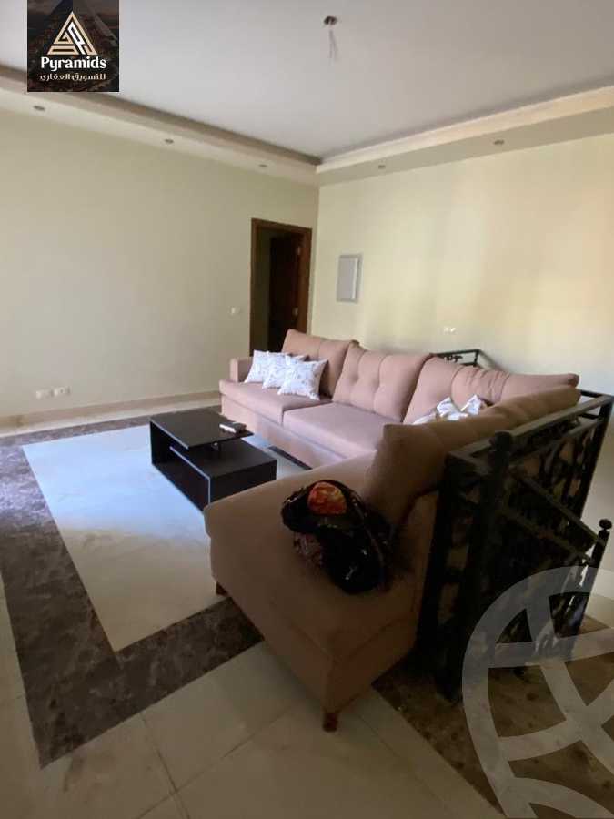 https://aqarmap.com.eg/ar/listing/4976765-for-rent-cairo-el-sheikh-zayed-city-compounds-kmbwnd-wyst-twn-swdyk