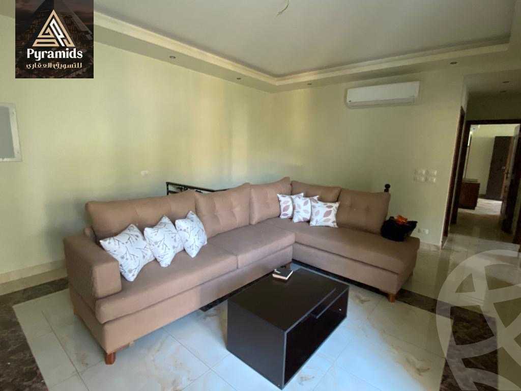 https://aqarmap.com.eg/ar/listing/4976765-for-rent-cairo-el-sheikh-zayed-city-compounds-kmbwnd-wyst-twn-swdyk