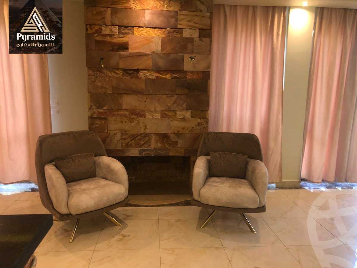 https://aqarmap.com.eg/ar/listing/4976765-for-rent-cairo-el-sheikh-zayed-city-compounds-kmbwnd-wyst-twn-swdyk
