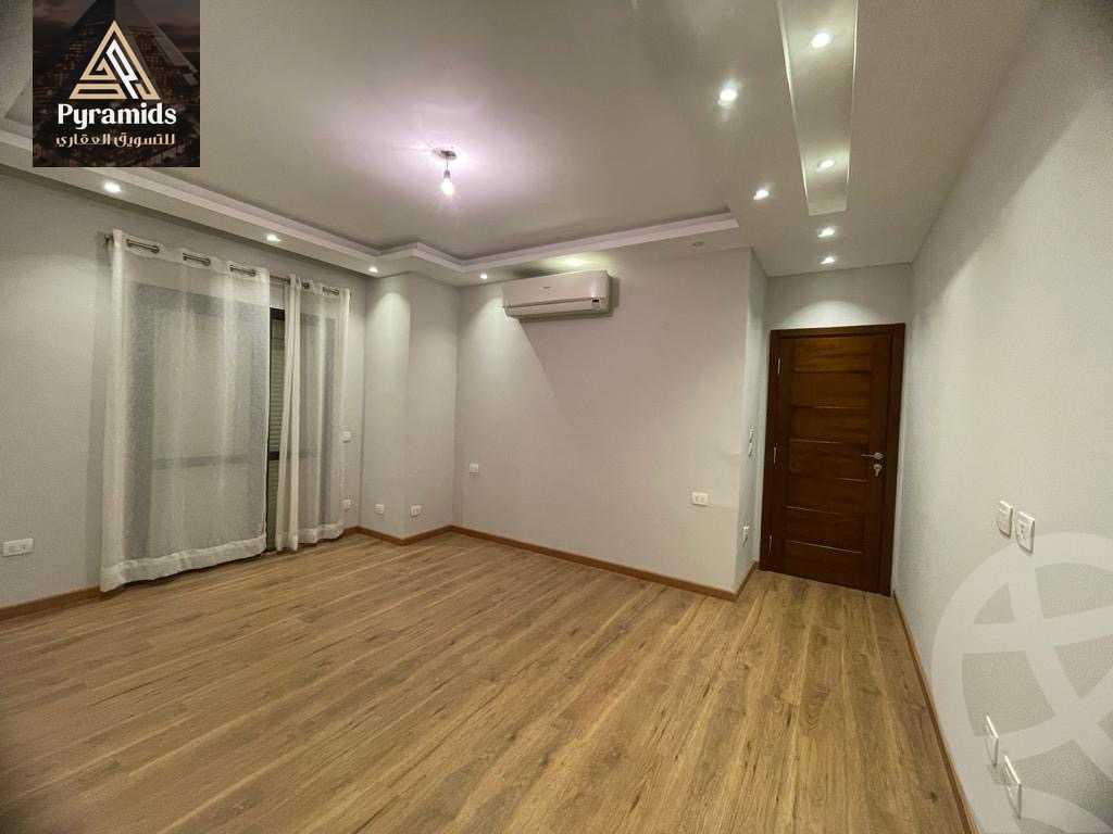 https://aqarmap.com.eg/en/listing/5595110-for-rent-cairo-el-sheikh-zayed-city-compounds-the-courtyard-mall-dorra