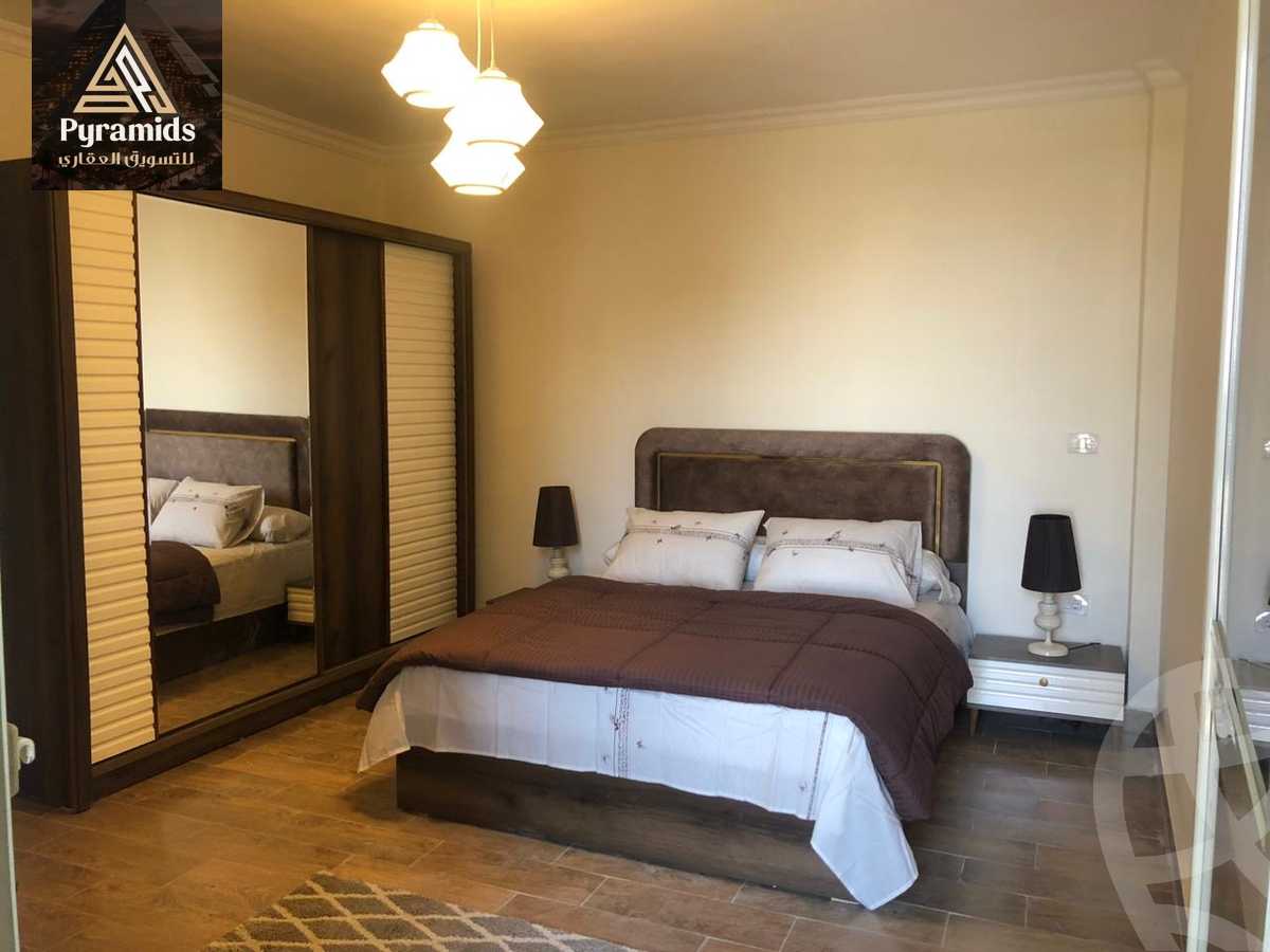 https://aqarmap.com.eg/en/listing/4996036-for-rent-cairo-el-sheikh-zayed-city-compounds-jn-zyd