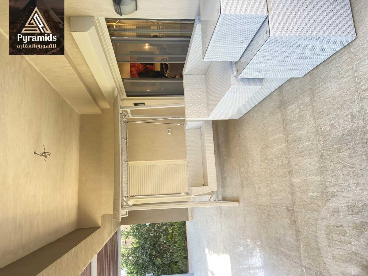 https://aqarmap.com.eg/en/listing/5001328-for-rent-cairo-6th-of-october-compounds-palm-hills-october-golf-extension