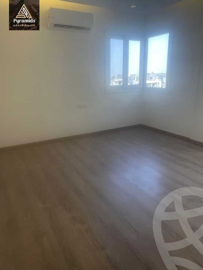 https://aqarmap.com.eg/ar/listing/5048209-for-rent-cairo-el-sheikh-zayed-city-compounds-zayed-regency