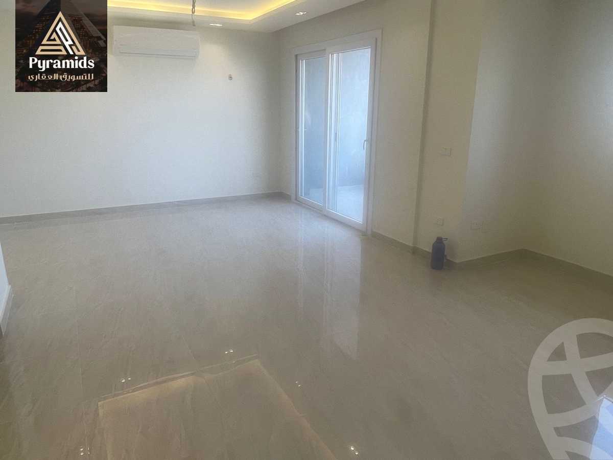 https://aqarmap.com.eg/ar/listing/5048209-for-rent-cairo-el-sheikh-zayed-city-compounds-zayed-regency
