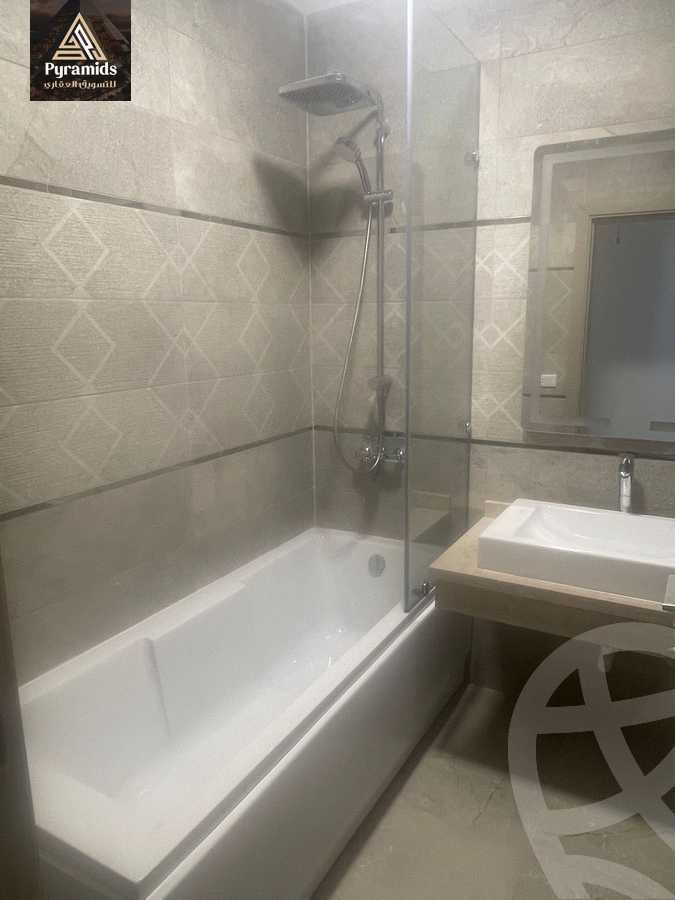 https://aqarmap.com.eg/ar/listing/5048209-for-rent-cairo-el-sheikh-zayed-city-compounds-zayed-regency