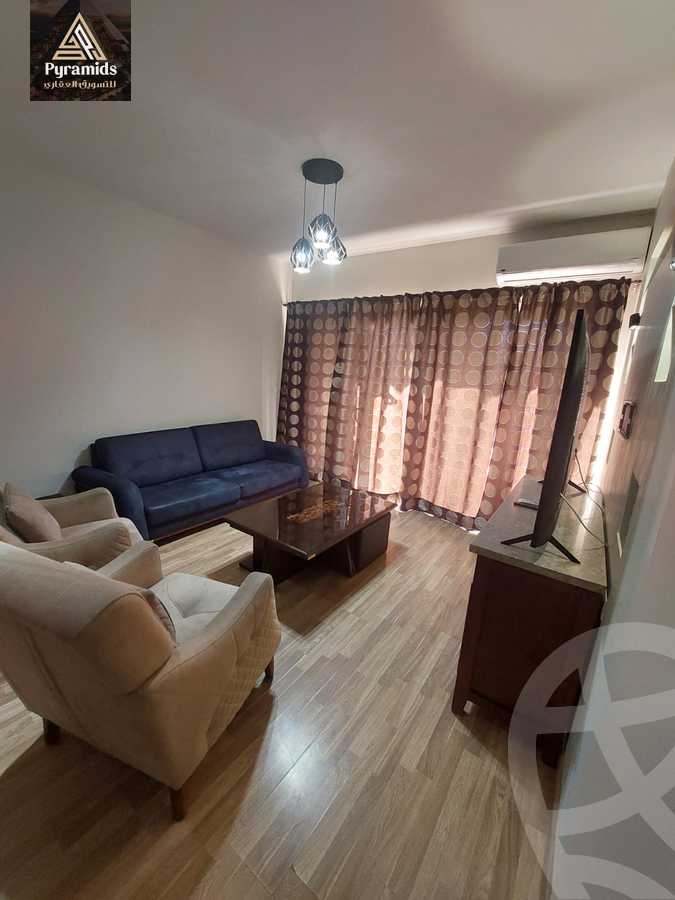 https://aqarmap.com.eg/ar/listing/5112617-for-rent-cairo-el-sheikh-zayed-city-compounds-dh-drys