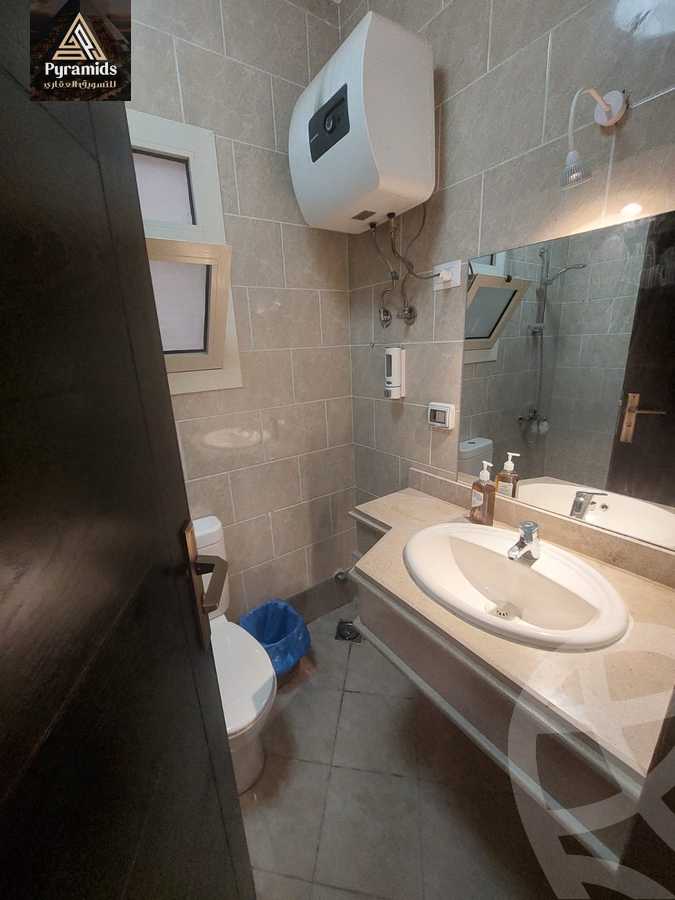 https://aqarmap.com.eg/ar/listing/5112617-for-rent-cairo-el-sheikh-zayed-city-compounds-dh-drys