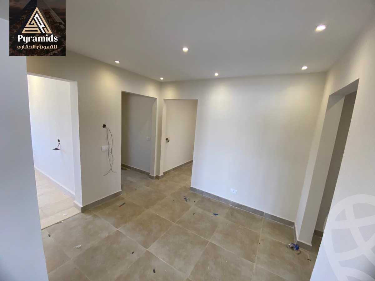 https://aqarmap.com.eg/en/listing/5116494-for-rent-cairo-6th-of-october-compounds-pyramids-heights