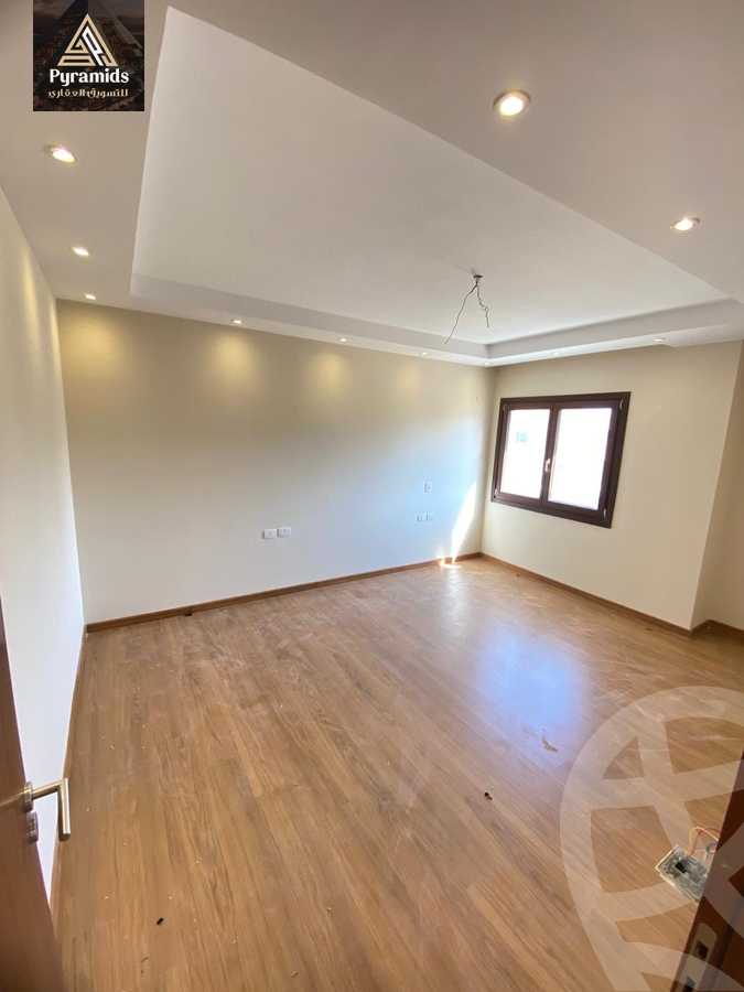 https://aqarmap.com.eg/en/listing/5116501-for-rent-cairo-el-sheikh-zayed-city-compounds-kmbwnd-ljry-swdyk