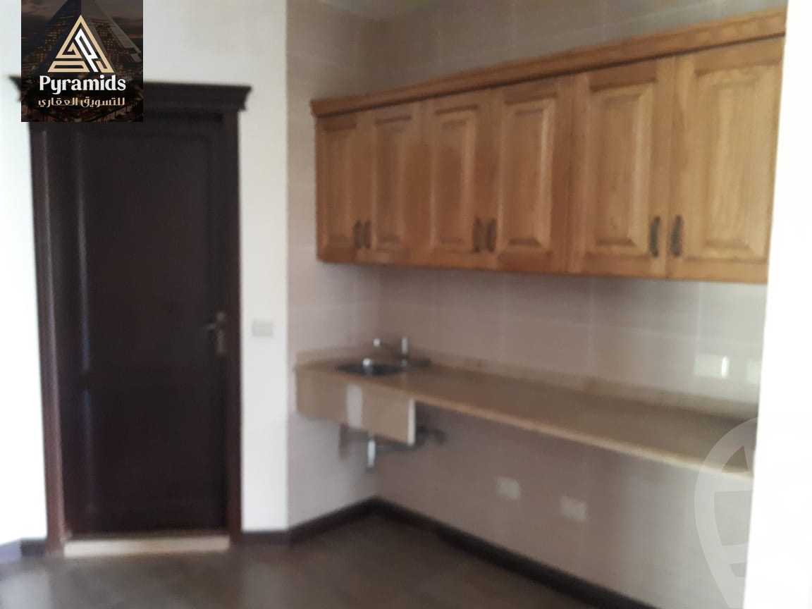 https://aqarmap.com.eg/en/listing/5133809-for-rent-cairo-el-sheikh-zayed-city-compounds-greens
