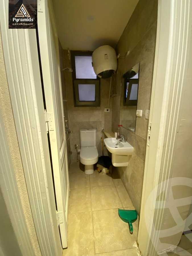 https://aqarmap.com.eg/en/listing/5156513-for-rent-cairo-el-sheikh-zayed-city-compounds-kmbwnd-ljry-swdyk