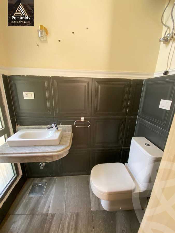 https://aqarmap.com.eg/en/listing/5156513-for-rent-cairo-el-sheikh-zayed-city-compounds-kmbwnd-ljry-swdyk