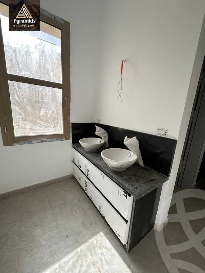 https://aqarmap.com.eg/en/listing/5156532-for-rent-cairo-el-sheikh-zayed-city-compounds-kmbwnd-ljry-swdyk