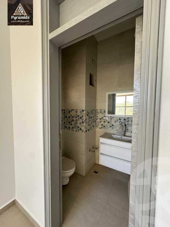 https://aqarmap.com.eg/en/listing/5156532-for-rent-cairo-el-sheikh-zayed-city-compounds-kmbwnd-ljry-swdyk