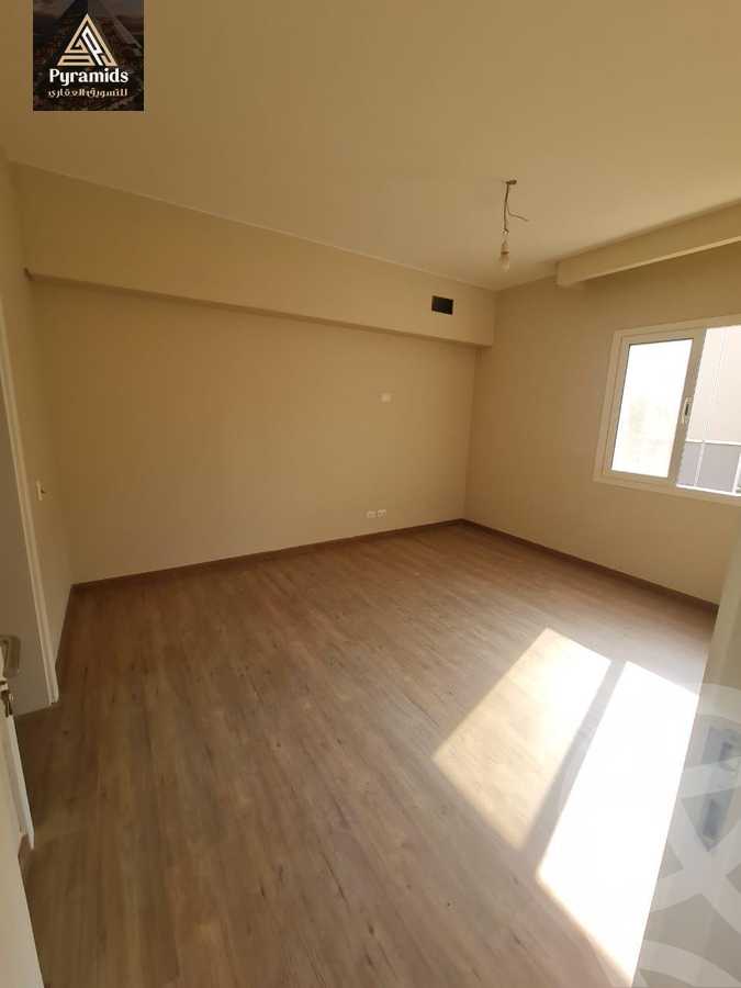 https://aqarmap.com.eg/ar/listing/5245431-for-rent-cairo-6th-of-october-compounds-october-plaza