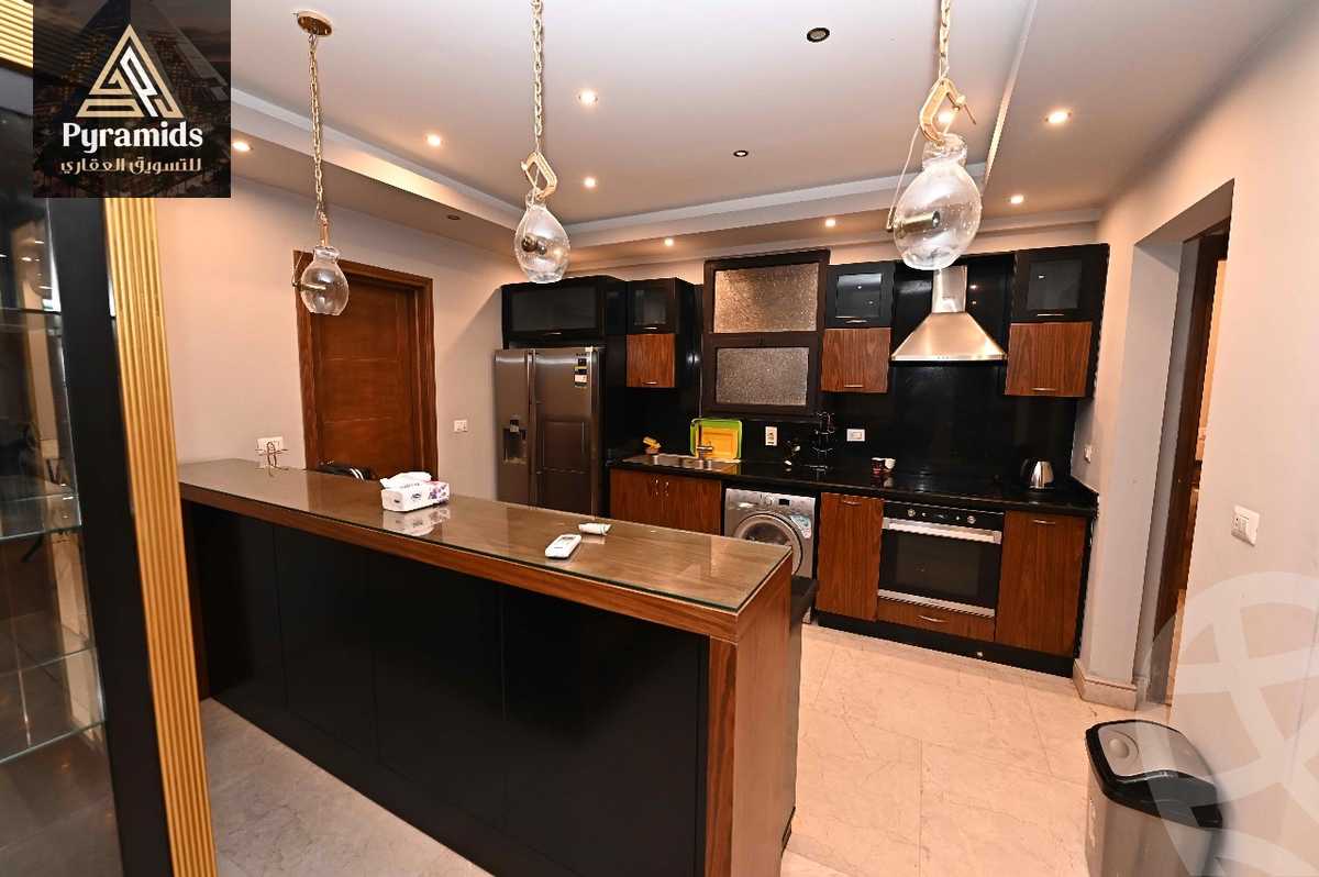 https://aqarmap.com.eg/en/listing/5302449-for-rent-cairo-el-sheikh-zayed-city-compounds-kmbwnd-wyst-twn-swdyk