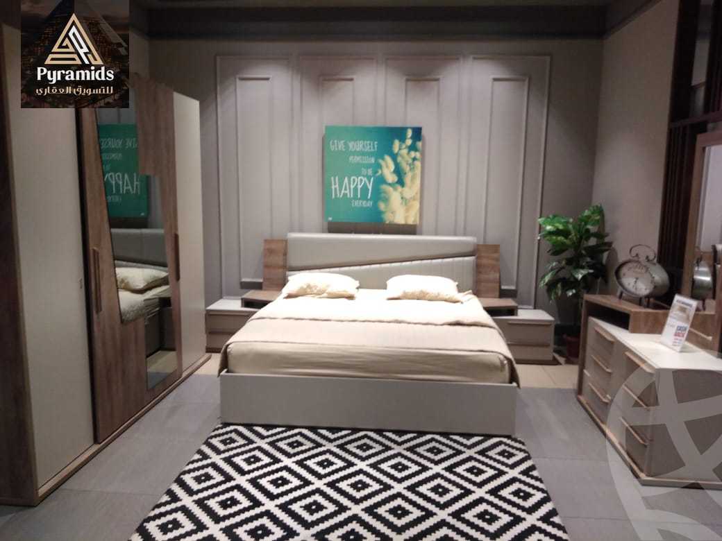 https://aqarmap.com.eg/en/listing/5302449-for-rent-cairo-el-sheikh-zayed-city-compounds-kmbwnd-wyst-twn-swdyk