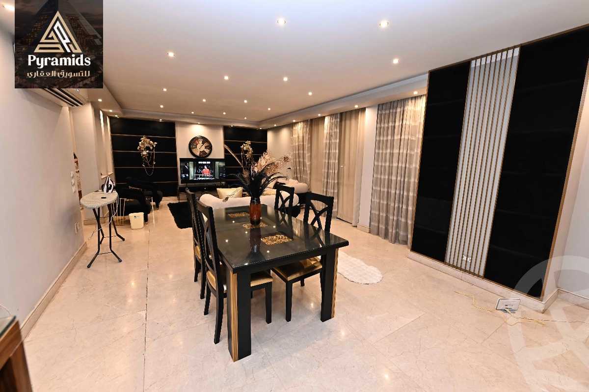 https://aqarmap.com.eg/en/listing/5302449-for-rent-cairo-el-sheikh-zayed-city-compounds-kmbwnd-wyst-twn-swdyk