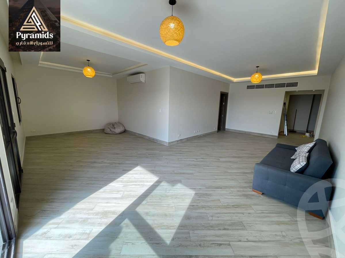 https://aqarmap.com.eg/en/listing/5870385-for-rent-cairo-el-sheikh-zayed-city-compounds-kmbwnd-wyst-twn-swdyk