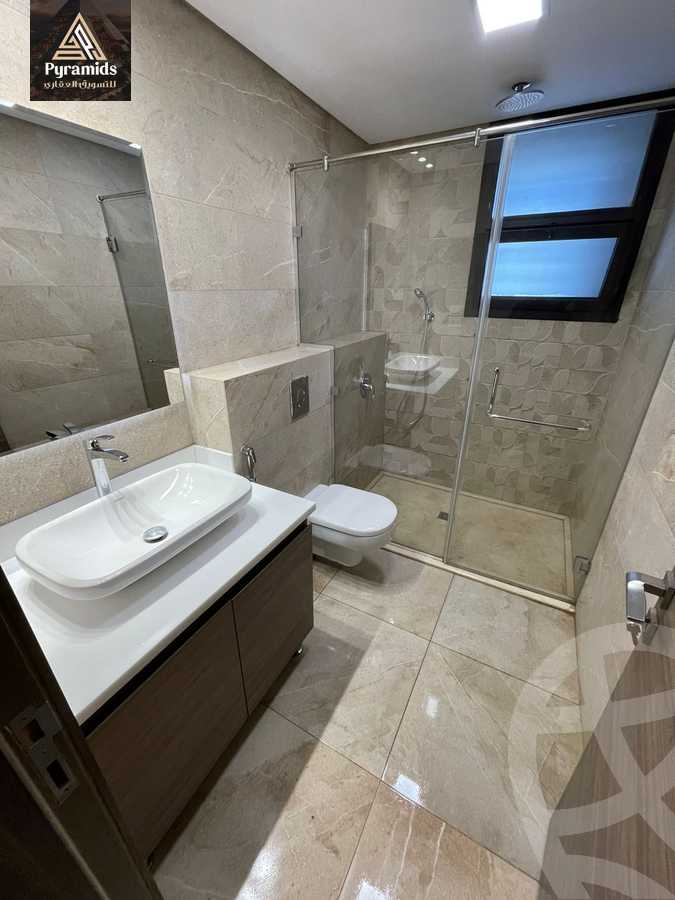https://aqarmap.com.eg/en/listing/5870385-for-rent-cairo-el-sheikh-zayed-city-compounds-kmbwnd-wyst-twn-swdyk