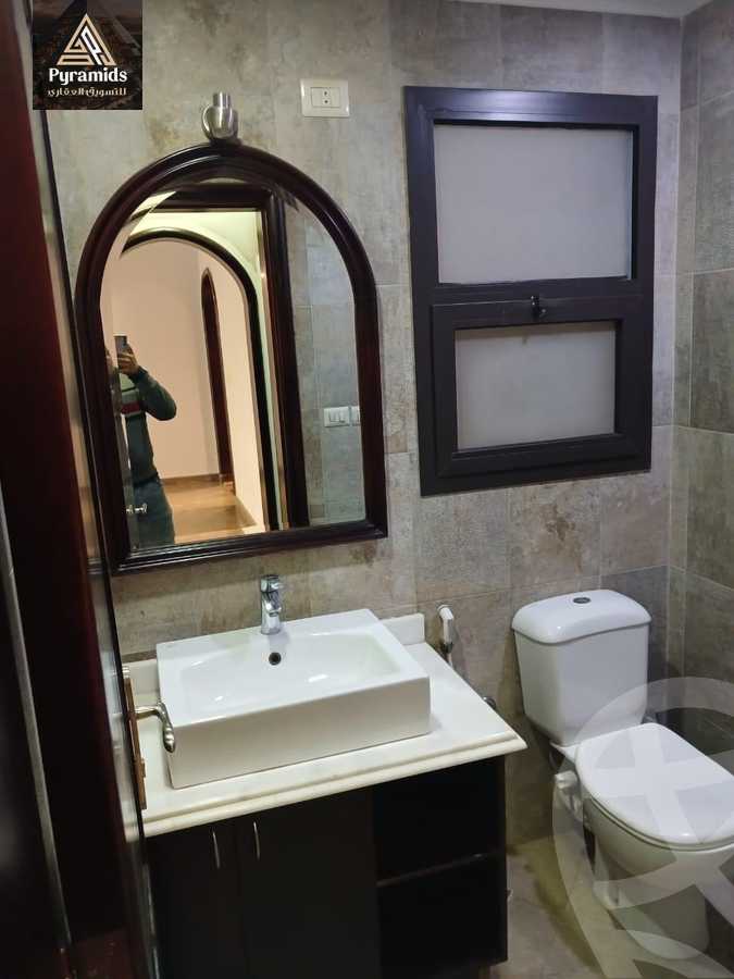 https://aqarmap.com.eg/en/listing/5870458-for-rent-cairo-el-sheikh-zayed-city-compounds-kmbwnd-wyst-twn-swdyk