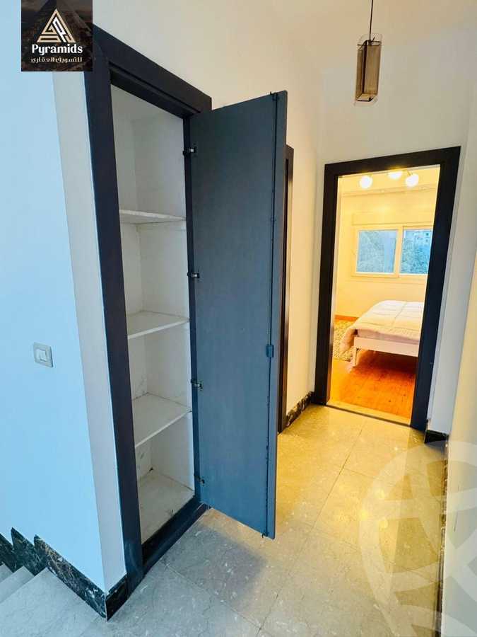 https://aqarmap.com.eg/ar/listing/5872167-for-rent-cairo-el-sheikh-zayed-city-compounds-el-karma-2