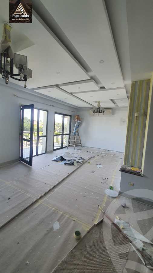 https://aqarmap.com.eg/en/listing/5923772-for-rent-cairo-el-sheikh-zayed-city-compounds-kmbwnd-wyst-twn-swdyk