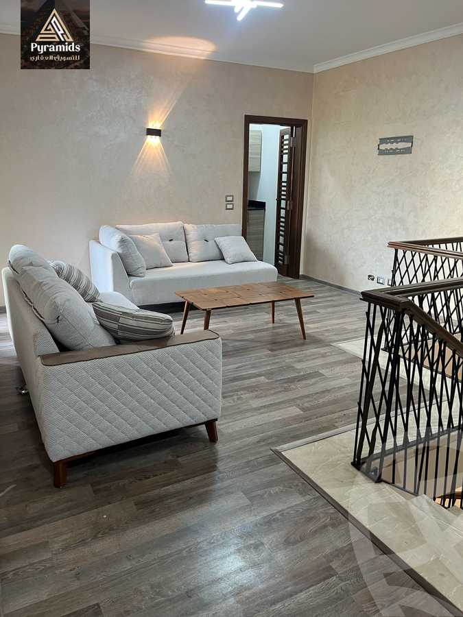 https://aqarmap.com.eg/en/listing/5940161-for-rent-cairo-el-sheikh-zayed-city-compounds-kmbwnd-wyst-twn-swdyk