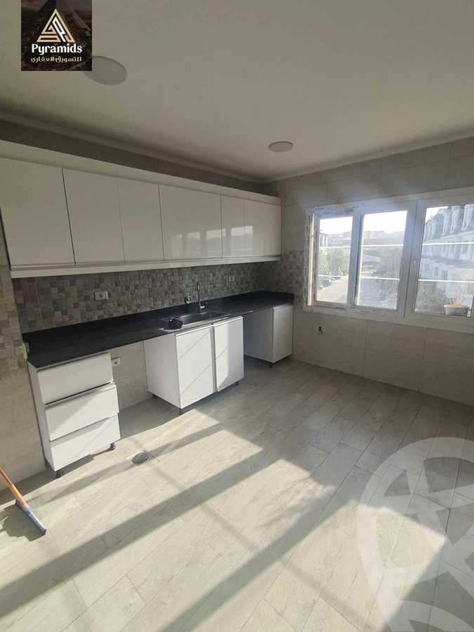 https://aqarmap.com.eg/ar/listing/5961182-for-rent-cairo-6th-of-october-compounds-mountain-view-giza-plateau