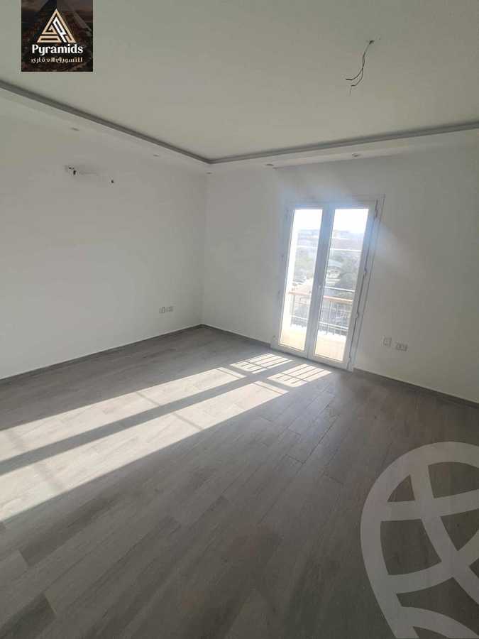 https://aqarmap.com.eg/ar/listing/5961182-for-rent-cairo-6th-of-october-compounds-mountain-view-giza-plateau