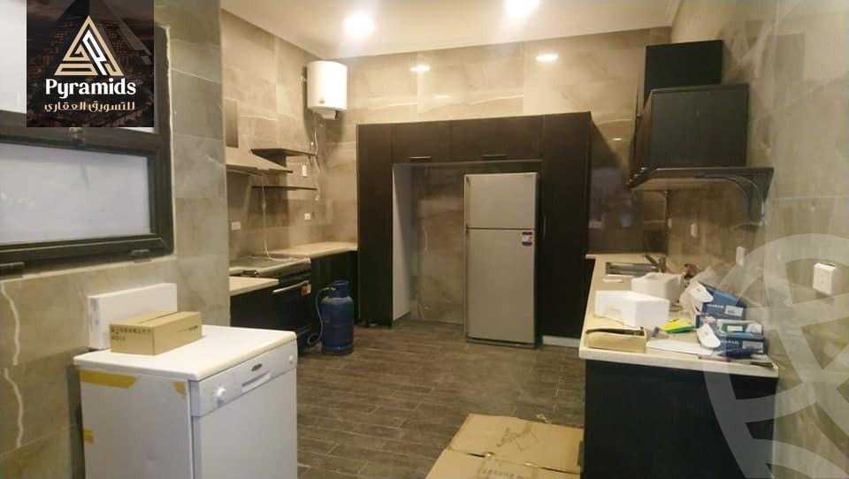 https://aqarmap.com.eg/en/listing/5961208-for-rent-cairo-el-sheikh-zayed-city-compounds-kmbwnd-wyst-twn-swdyk