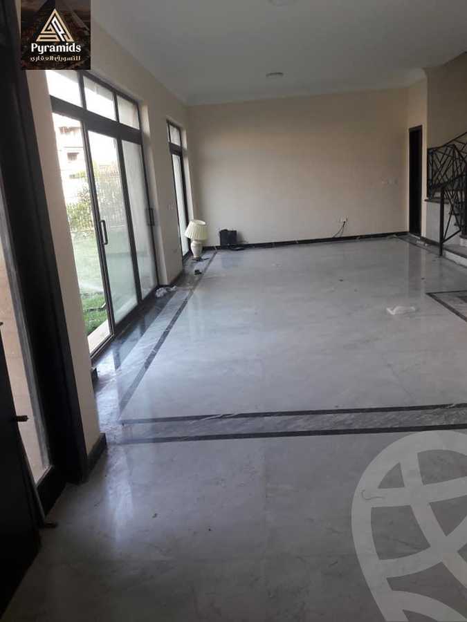 https://aqarmap.com.eg/en/listing/5961208-for-rent-cairo-el-sheikh-zayed-city-compounds-kmbwnd-wyst-twn-swdyk