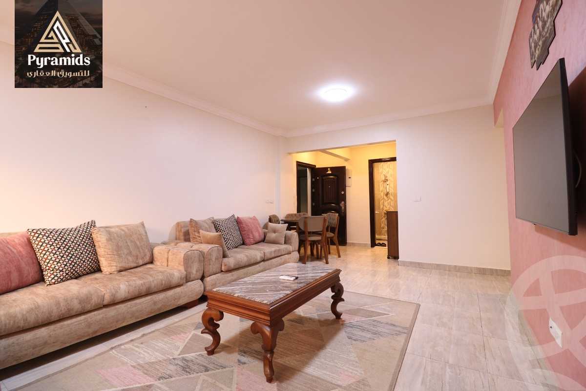 https://aqarmap.com.eg/en/listing/6003495-for-rent-cairo-el-sheikh-zayed-city-compounds-jn-zyd