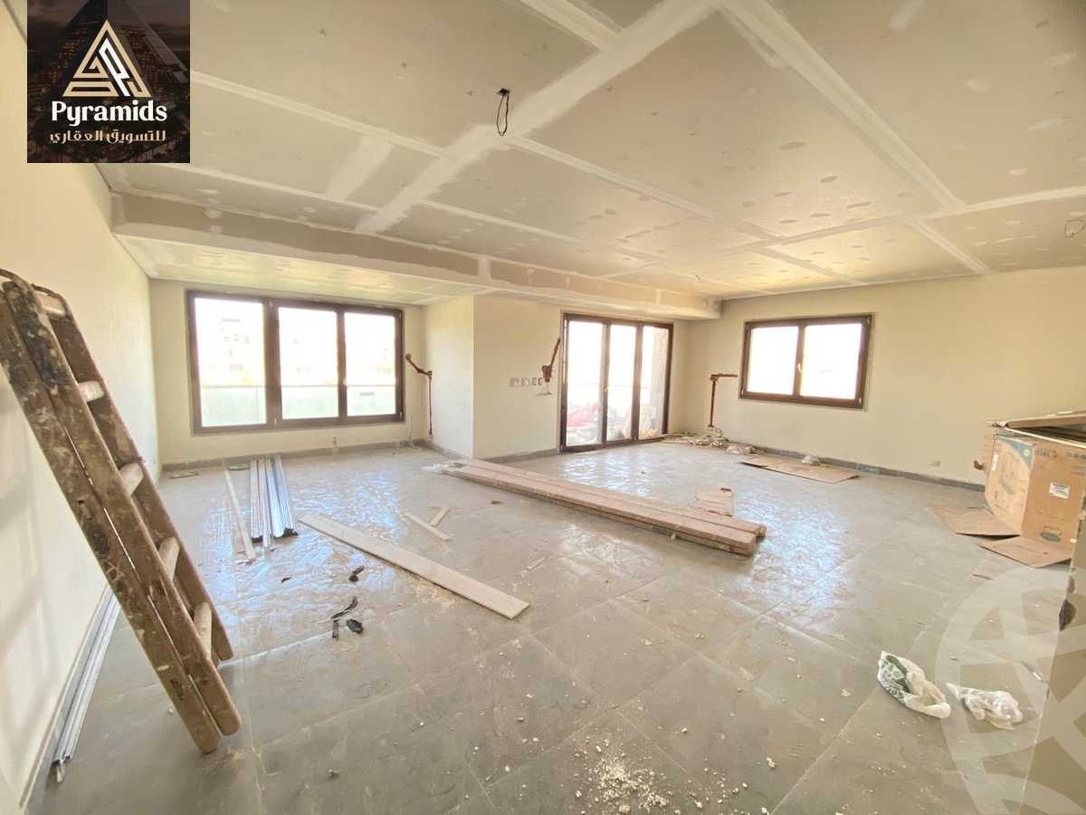 https://aqarmap.com.eg/ar/listing/6009559-for-rent-cairo-6th-of-october-compounds-pyramids-heights