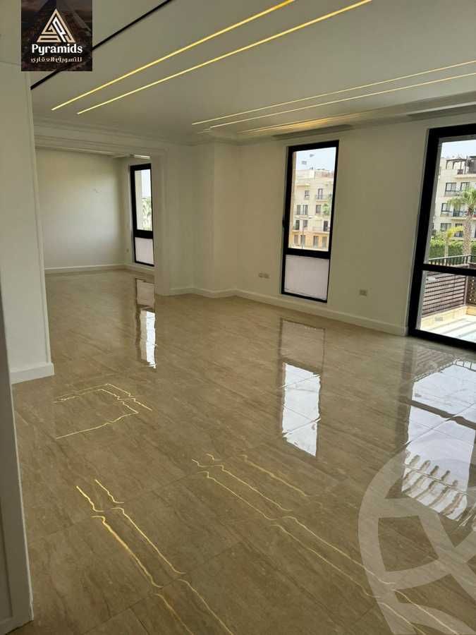https://aqarmap.com.eg/en/listing/6021453-for-rent-cairo-el-sheikh-zayed-city-compounds-kmbwnd-wyst-twn-swdyk