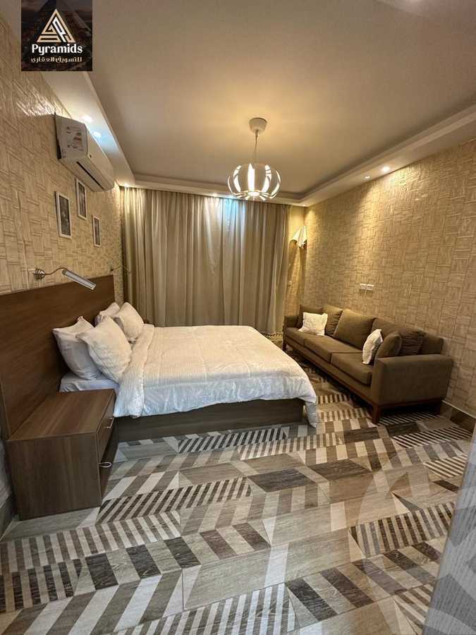 https://aqarmap.com.eg/en/listing/6026602-for-rent-cairo-el-sheikh-zayed-city-compounds-kmbwnd-wyst-twn-swdyk