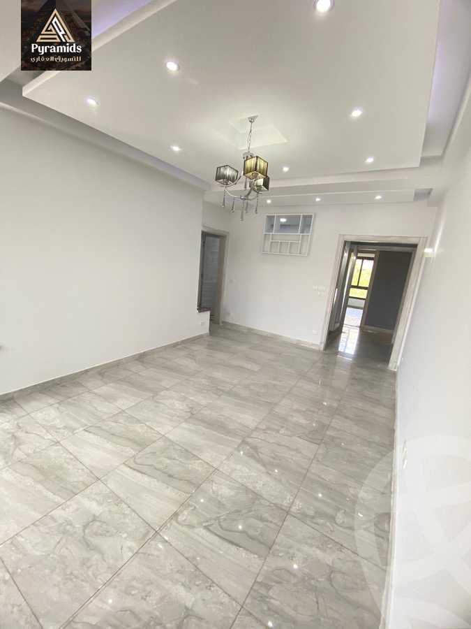 https://aqarmap.com.eg/en/listing/6035820-for-rent-cairo-el-sheikh-zayed-city-compounds-kmbwnd-wyst-twn-swdyk