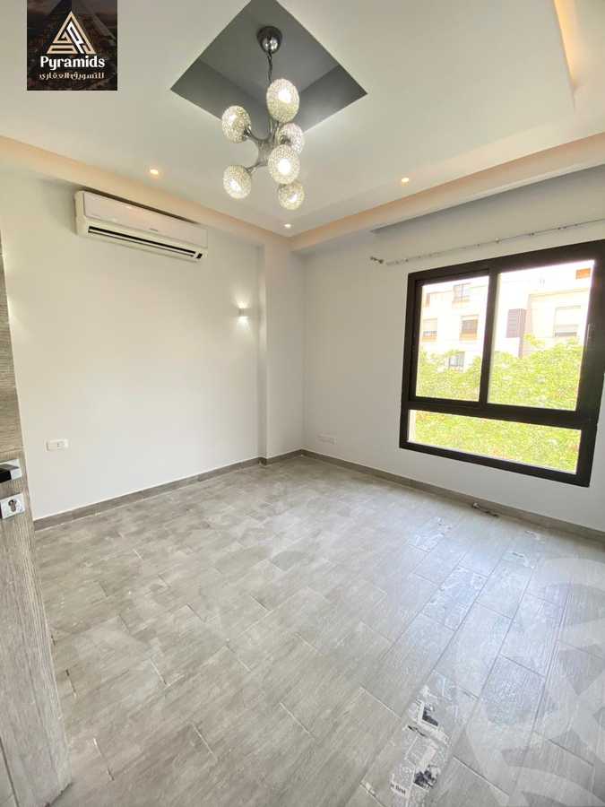 https://aqarmap.com.eg/en/listing/6035820-for-rent-cairo-el-sheikh-zayed-city-compounds-kmbwnd-wyst-twn-swdyk