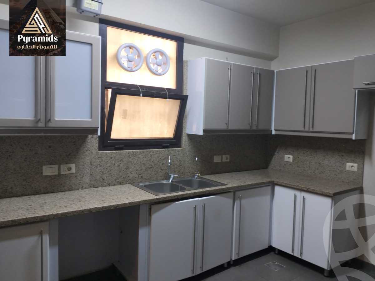 https://aqarmap.com.eg/en/listing/6035827-for-rent-cairo-el-sheikh-zayed-city-compounds-kmbwnd-wyst-twn-swdyk