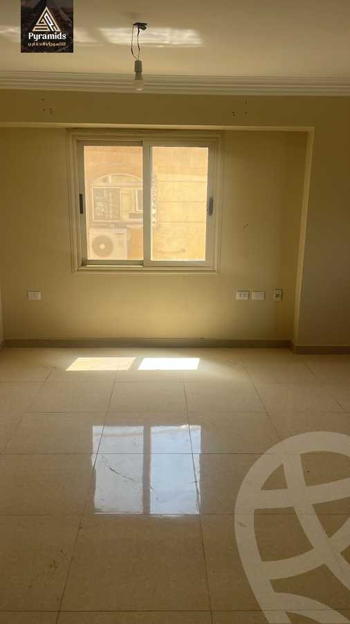 https://aqarmap.com.eg/en/listing/6042503-for-rent-cairo-el-sheikh-zayed-city-compounds-beverly-hills